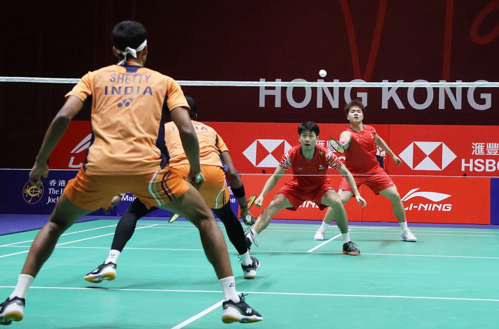 巴黎奧運銀牌組合梁偉鏗/王昶（中國）以2:0 勝印度的  Satwiksairaj Rankireddy / Chirag Shetty （印度，。徐嘉華攝