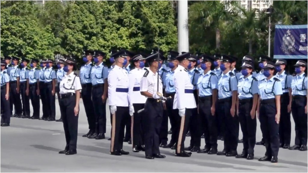 香港輔助警察隊今日舉行結業會操。網上截圖