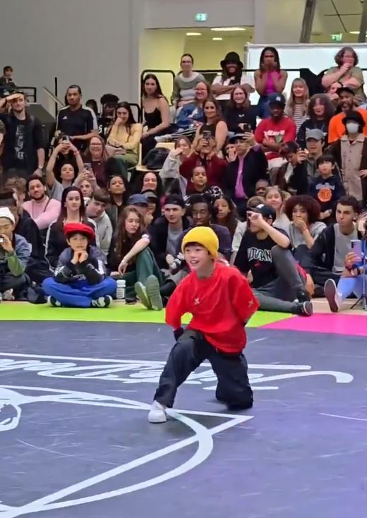 李勇秋將功夫融入霹靂舞，奪得「街舞奧運」冠軍。Ｘ@webberlu1969