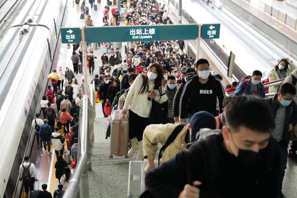 深圳北站1月28日旅客量突破29.7萬人次創歷史新高。 資料圖片