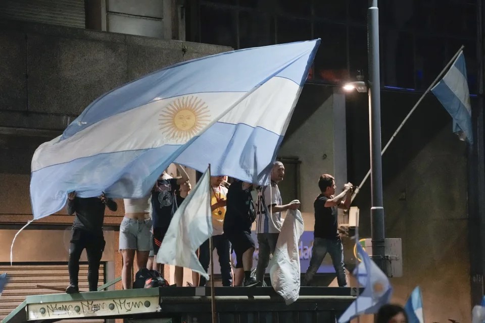 自由主義經濟學家米萊當選阿根廷新總統。美聯社