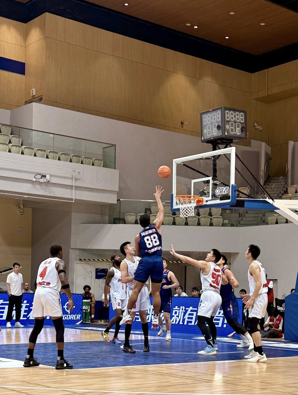 羅淑佩希望以後有時間多看他們打球。