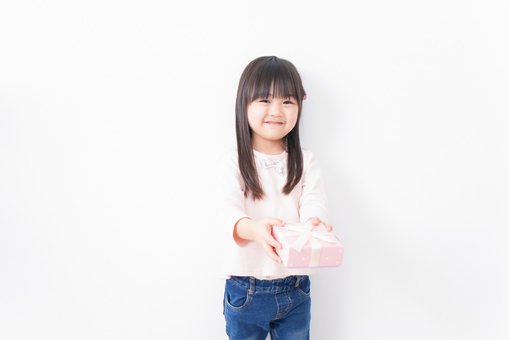 一份合乎期望的禮物,對孩子來說具鼓勵作用。(圖片來源:Freepik) 一份合乎期望的禮物,對孩子來說具鼓勵作用。(圖片來源:Freepik)
