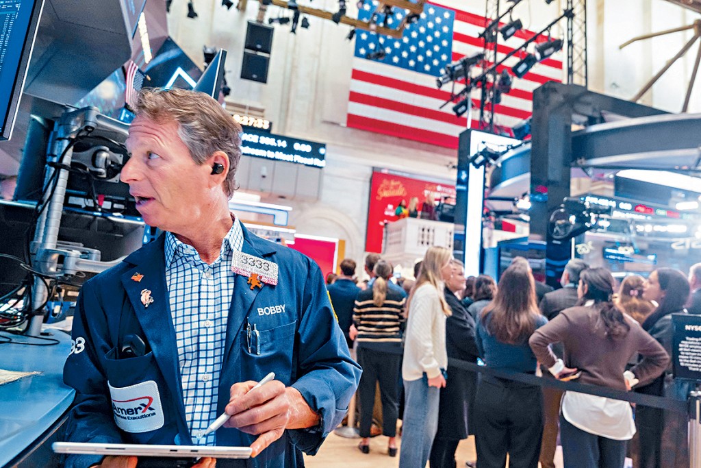 道瓊斯指數上周五收市升289點，報47716點。