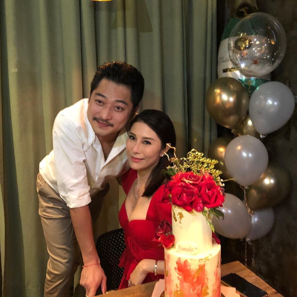 2019年42歲生日，黎淑賢丈夫為其舉辦生日派對。