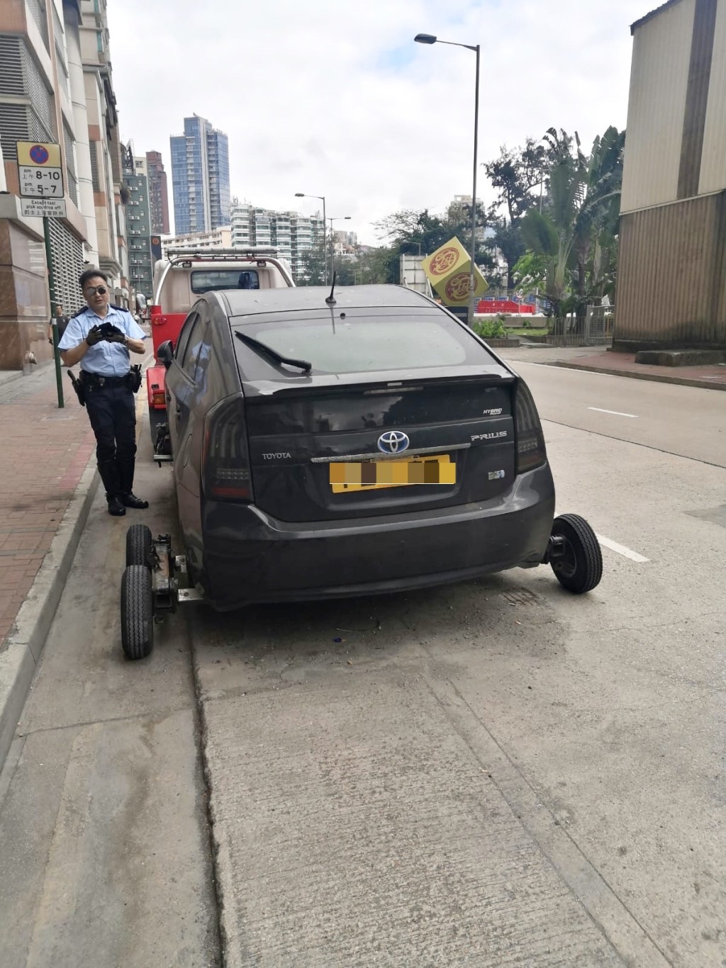 警方打擊違例泊車。 警方提供
