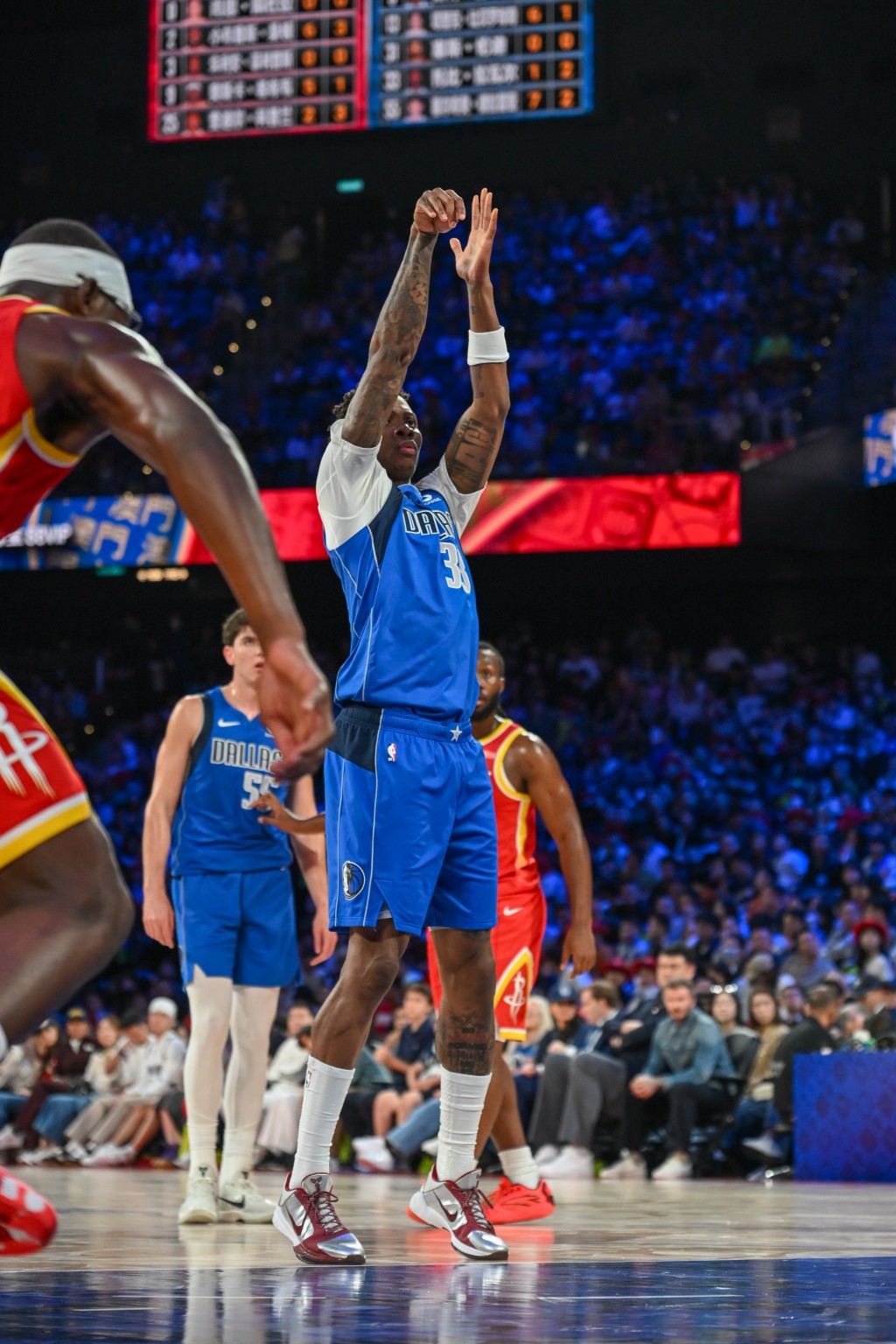 NBA中国赛独行侠vs火箭。魏国谦摄