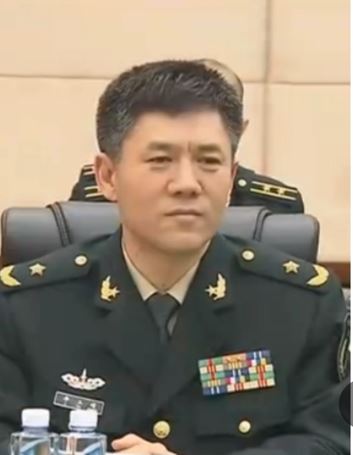 前火箭军司令员李玉超。