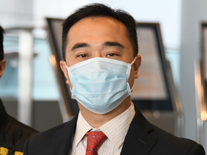 解子倫講述案情。