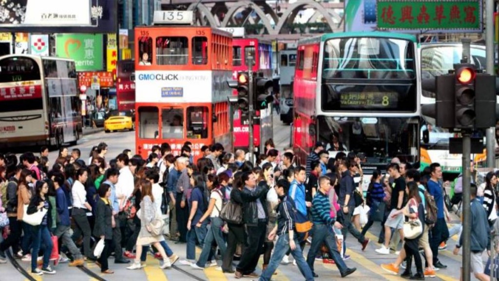 环联指消费者对明年收入乐观 87%料增加或平稳 不再视信贷为「必需品」