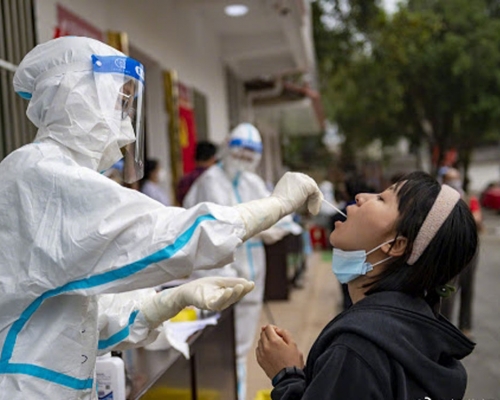 雲南的2宗本土個案，為瑞麗市重點人群核酸檢測中發現。新華社圖片