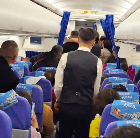超35周孕婦大鬧機艙，要求特殊照顧  拒勸下機航班延誤1小時多。