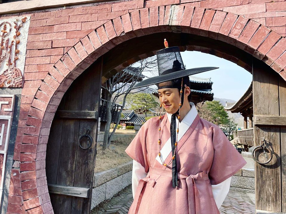 孔明今年有份主演大熱劇《紅天機》。