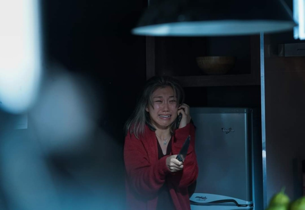 顏卓靈演情緒病人，有大量爆喊鏡頭。