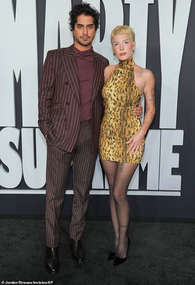 歌手Halsey帶同未婚夫Avan Jogia現身。