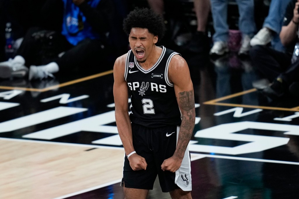 哈柏成為NBA歷史上最年輕在總決賽得分雙位數的球員。AP