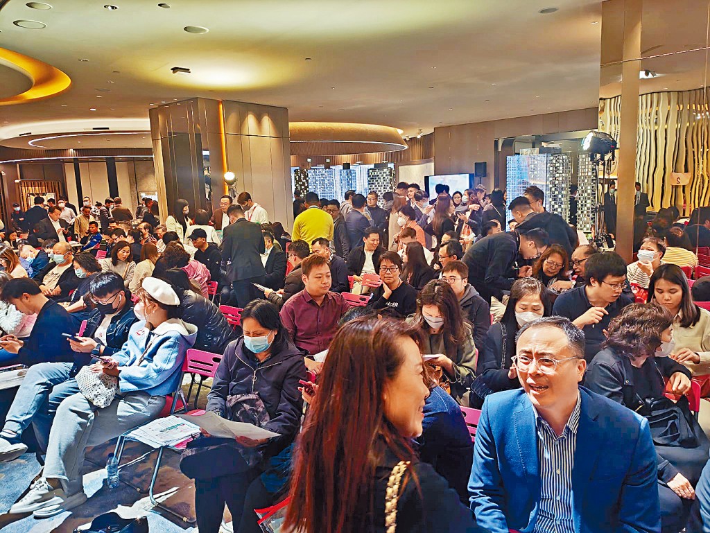 昨日進行次輪推售的長沙灣新盤，單日再沽逾190伙。