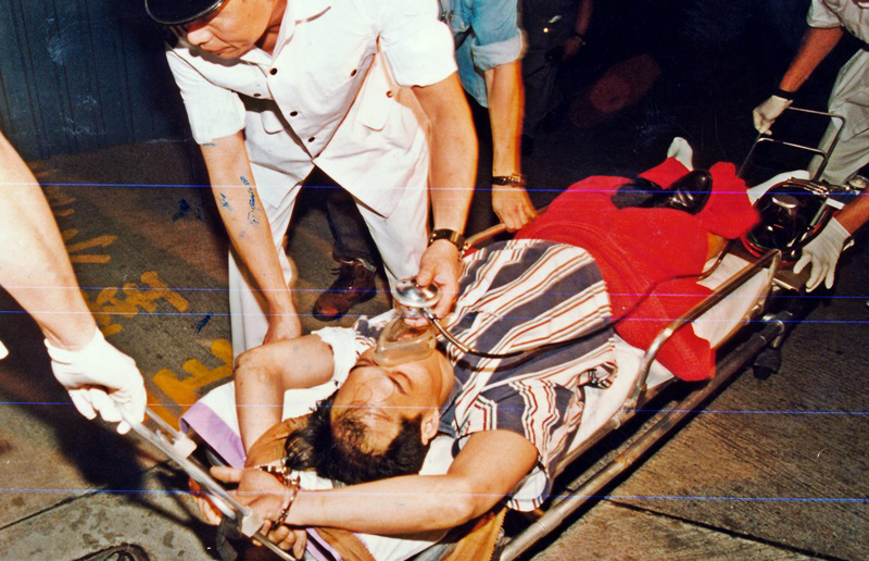 96年5月13日凌晨，葉繼歡乘船抵港，上岸即遇上警察，其後被警方連轟數槍倒地就擒。資料圖片