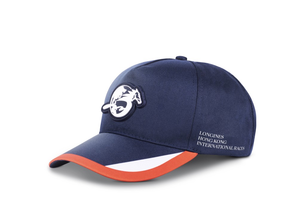 當日公眾於下午3時半或之前進入沙田及跑馬地馬場，可獲贈指定「國際賽CAP帽」一頂