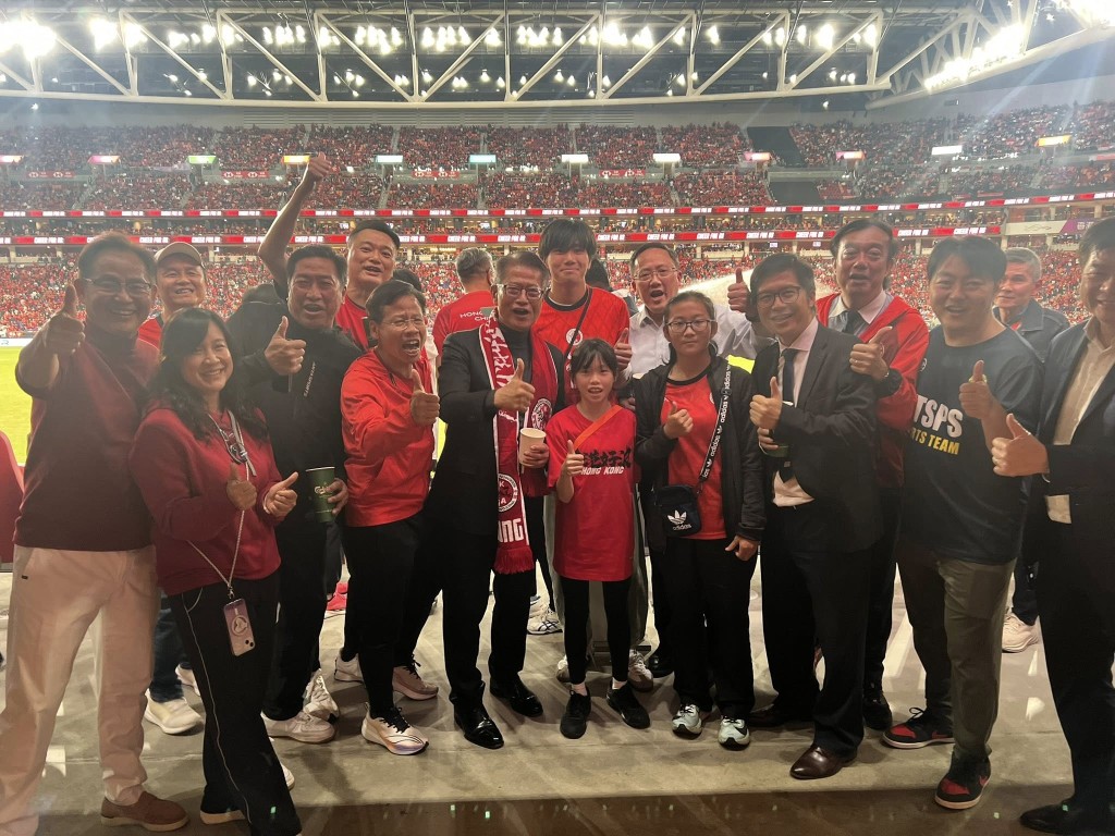 现场一片红海、气氛热烈、情绪高涨。陈茂波FB图片 现场一片红海、气氛热烈、情绪高涨。陈茂波FB图片