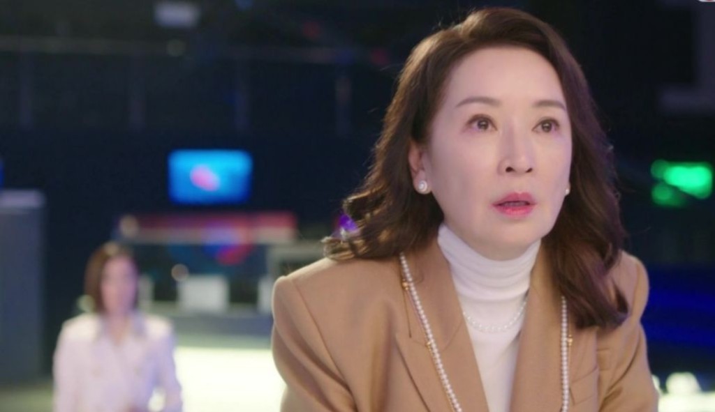 龚慈恩一镜到底近11分钟读白戏份，获洗版式正评，成女配角大热。