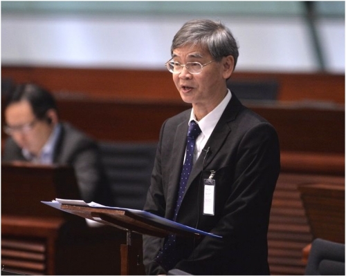 羅致光指政府傾向在第二層資助加強對微企的保障。