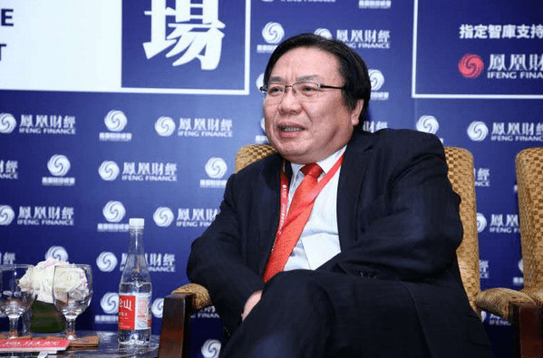 張文才現任中國進出口銀行副行長，並擔任國際財務報告準則基金會受托人。