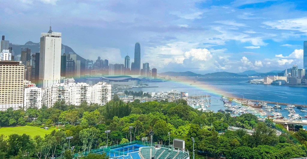 今早亦有不少人看到彩虹。網民Wong Sze Hung圖片