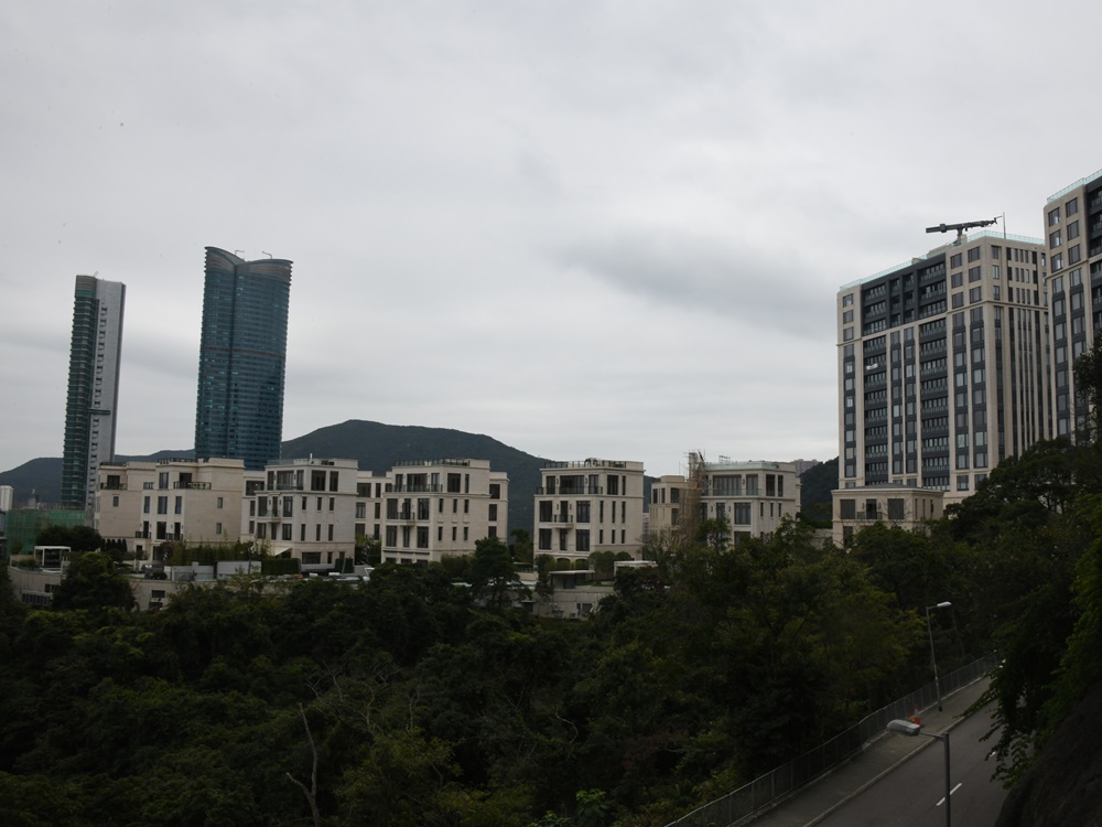 2020年12月15日在香港山頂聶歌信山道8號正進行裝修工程的房屋發生的致命意外。資料圖片