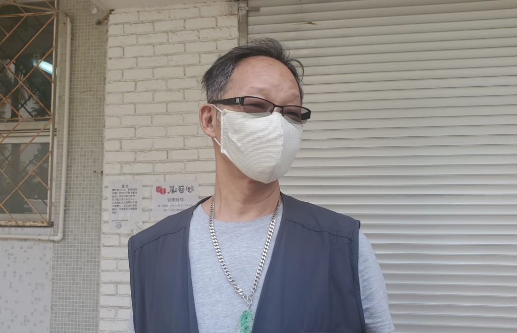謝先生。