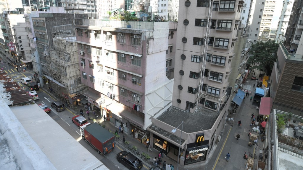 西營盤皇后大道西及桂香街重建項目一帶,共有十多間地鋪。黃偉強攝