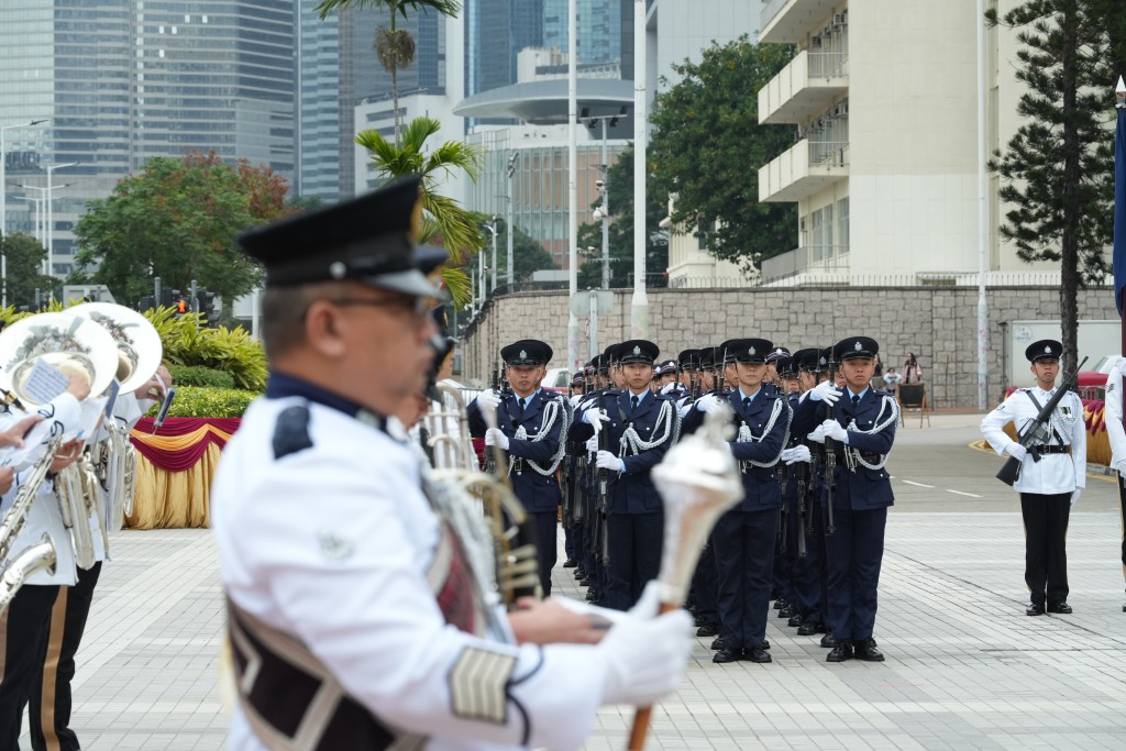 2024年法律年度开启典礼，香港警察仪仗队接受检阅。刘骏轩摄