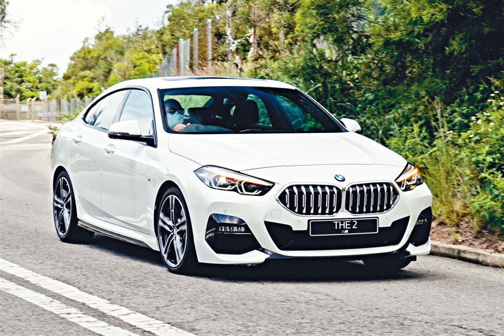 220iA GranCoupe M Sport新版0至100km/h加速7.1秒不算快，不過勝在小巧活潑，車價$465,000起。
　　