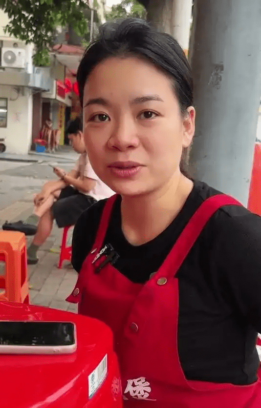 當事老闆娘。 當事老闆娘。