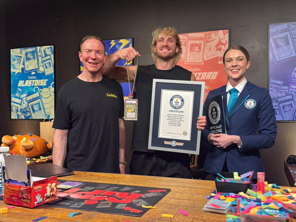 被誉为「收藏界圣杯」的「比卡超插画家」(Pikachu Illustrator)卡牌以1,649.2万美元(逾1.28亿港元)天价成交,再度打破健力士世界纪录,刷新「拍卖史上最高成交价宝可梦藏卡」纪录。 被誉为「收藏界圣杯」的「比卡超插画家」(Pikachu Illustrator)卡牌以1,649.2万美元(逾1.28亿港元)天价成交,再度打破健力士世界纪录,刷新「拍卖史上最高成交价宝可梦藏卡」纪录。