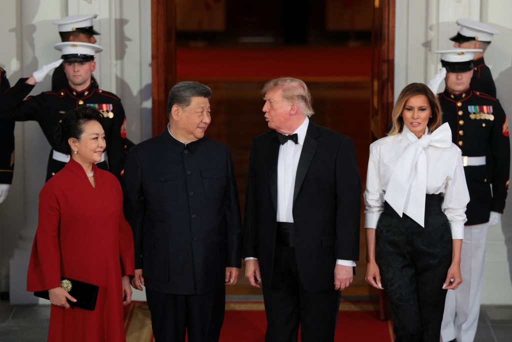 習近平和夫人彭麗媛返抵白宮，出席特朗普舉行的歡迎晚宴。路透社