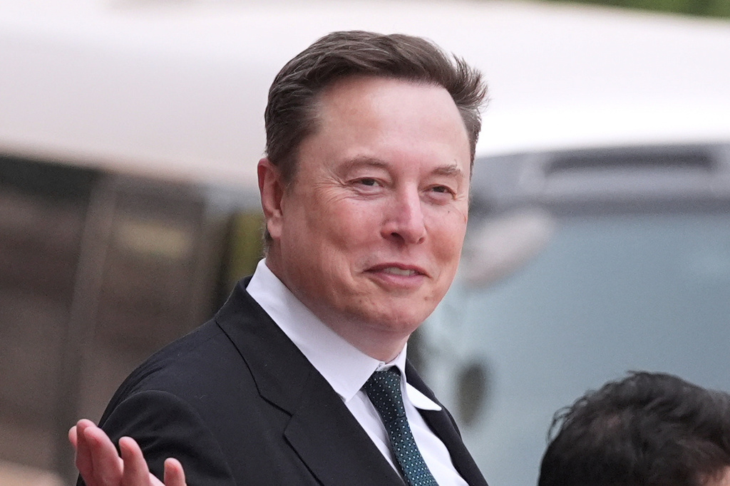 美國富豪馬斯克（Elon Musk）在社交平台X以德語「Gut gemacht！」恭賀AfD「做得好」。美聯社