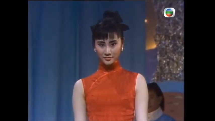 锺淑慧参加1987年环球小姐选拔赛入行。