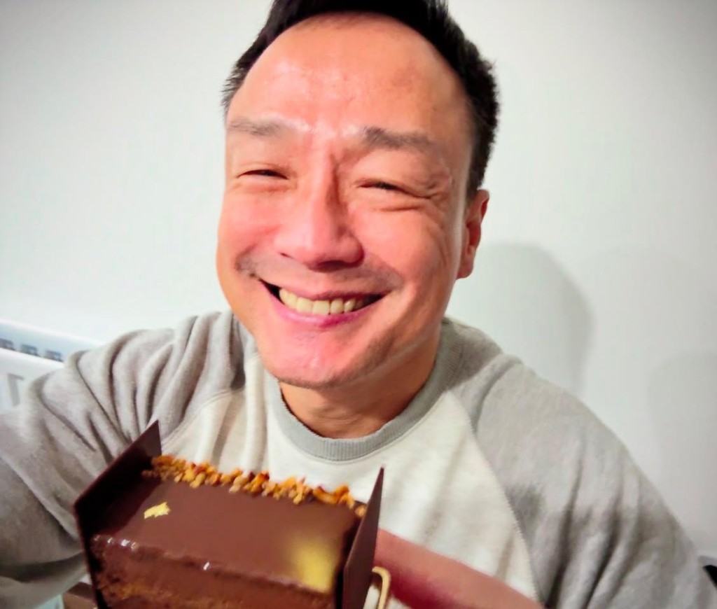 王喜驚爆患上急性腎衰竭。 王喜驚爆患上急性腎衰竭。