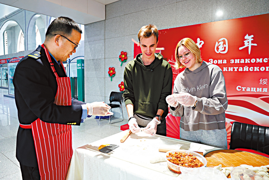 農曆新年外籍遊客來華的數量同比增加4倍。新華社