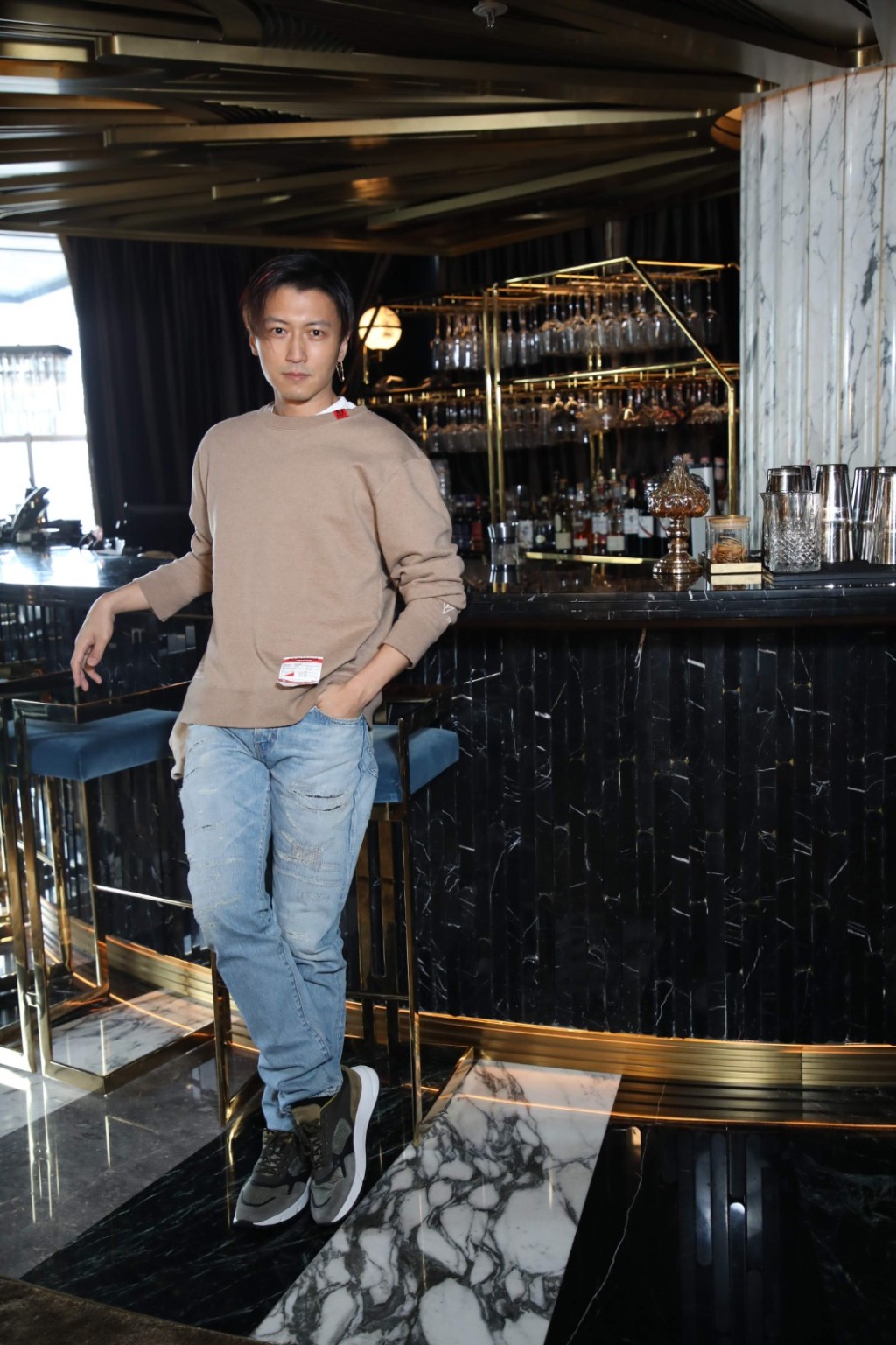 謝霆鋒不提感情事。