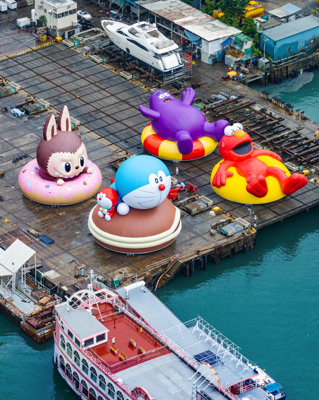 4個巨型海上充氣雕塑已到港「試水溫」!(圖片來源:AllRightsReserved) 4個巨型海上充氣雕塑已到港「試水溫」!(圖片來源:AllRightsReserved)