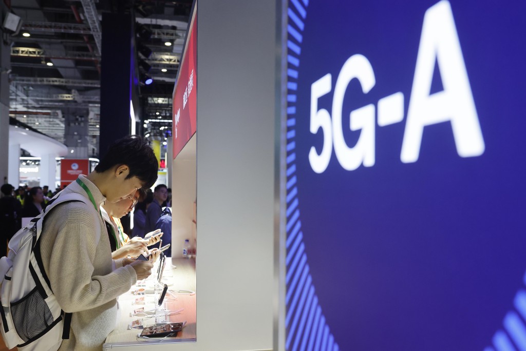 中國多地部署民用5G-A網絡。中新社 中國多地部署民用5G-A網絡。中新社