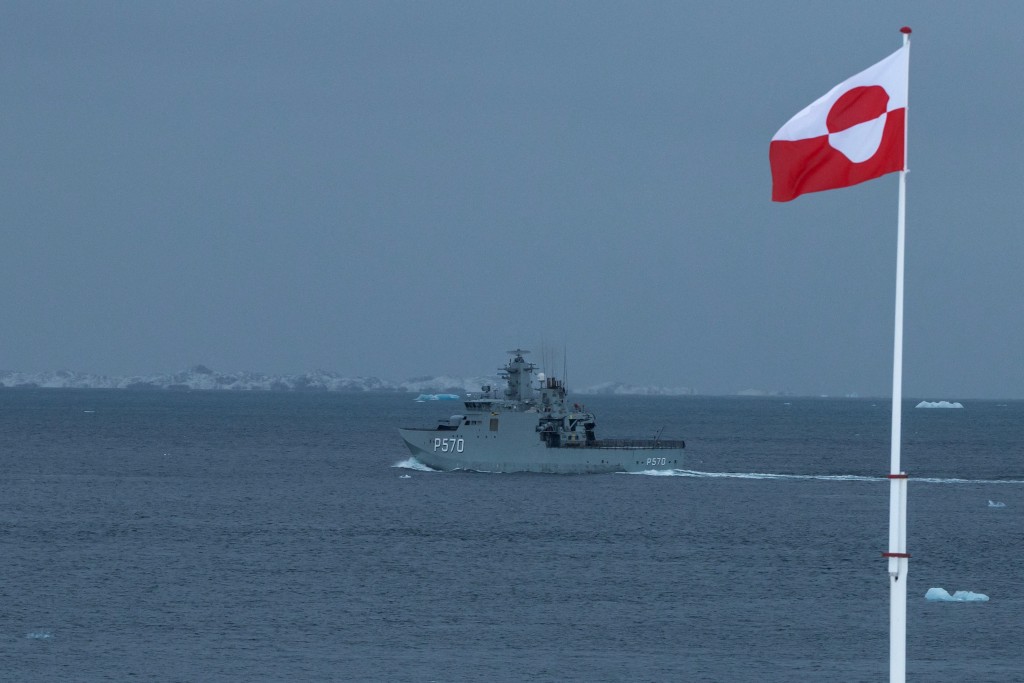 丹麥周一向格陵蘭增派部隊，回應美國總統特朗普近日多次就取得格陵蘭主權發表強硬言論。路透社