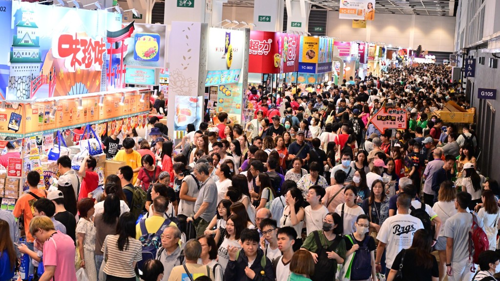 由貿發局主辦的美食博覽、家電．家居．博覽、美與健生活博覽3項展覽，及美食商貿博覽及香港國際茶展兩項商貿展覽閉幕，共吸引逾50萬人次入場。