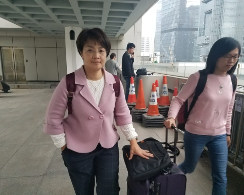 案件今早在高等法院開審。 黃梓生攝