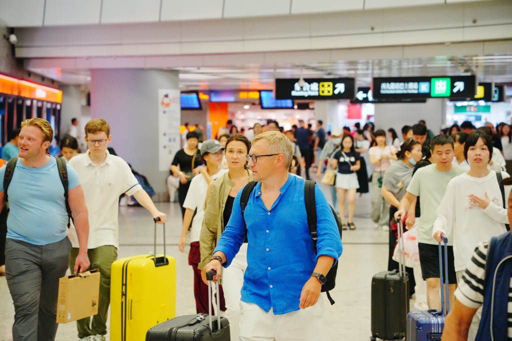 單是8月份接待約515萬名旅客,按年增加16%。資料圖片 單是8月份接待約515萬名旅客,按年增加16%。資料圖片