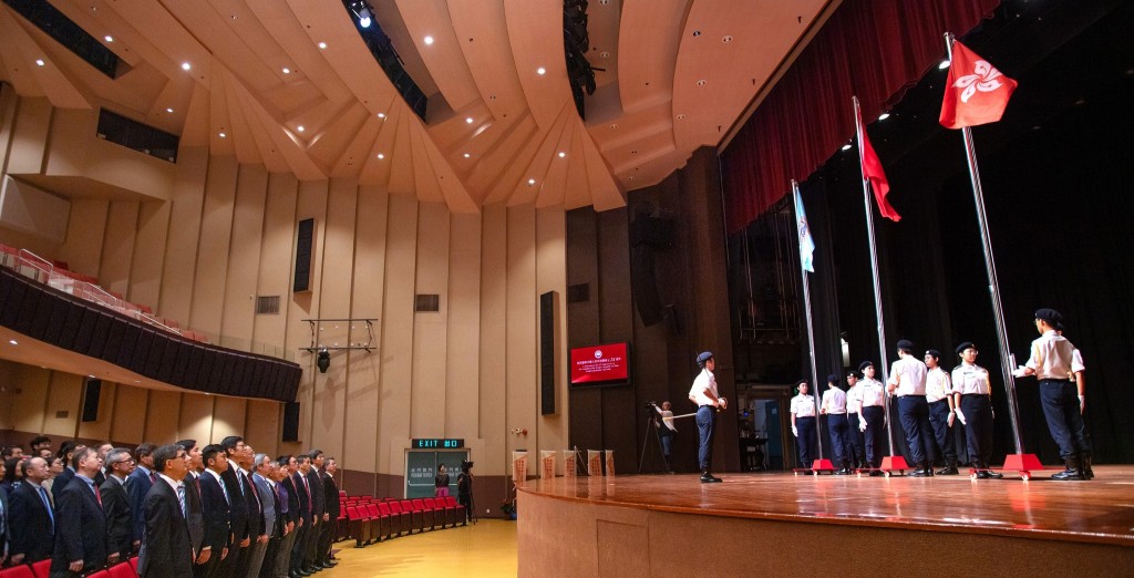 香港浸会大学今早举行升旗仪式。（浸大FB图片）