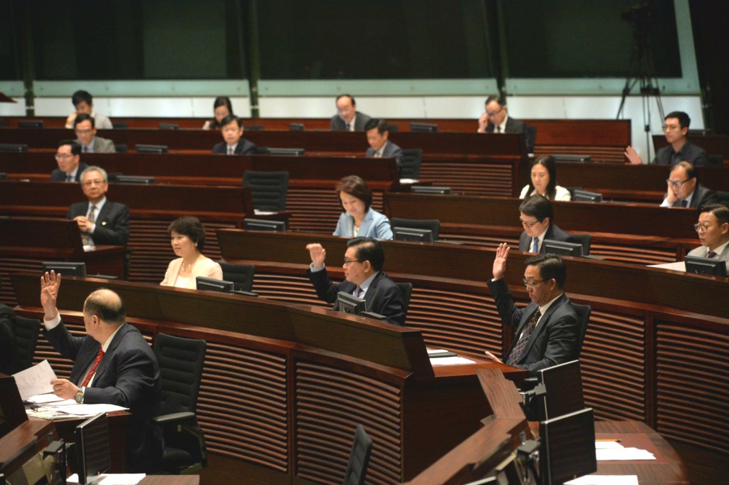 立法會通過無約束力議案促政府拓展大灣區機遇。