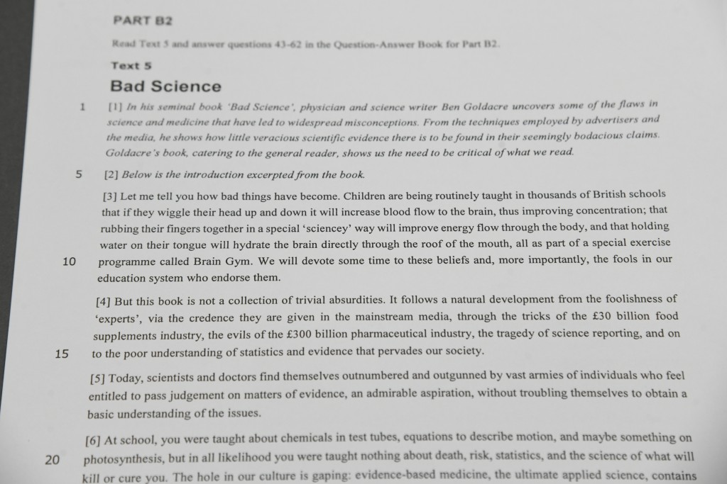 卷一B2探討偽科學。
